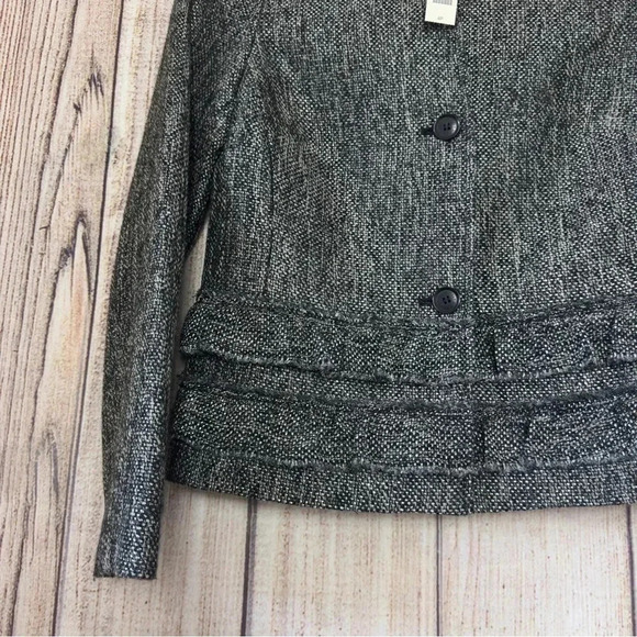 Talbots Womens Tweed Ruffle Trim Wool Blend Blazer Jacket size 4P - Picture 4 of 13